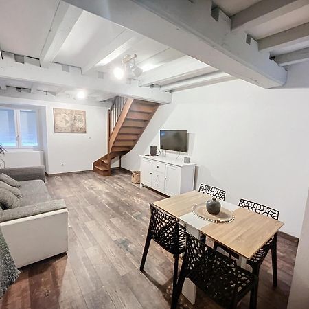 Appartement Au Centre-Ville Chaumont  Eksteriør bilde