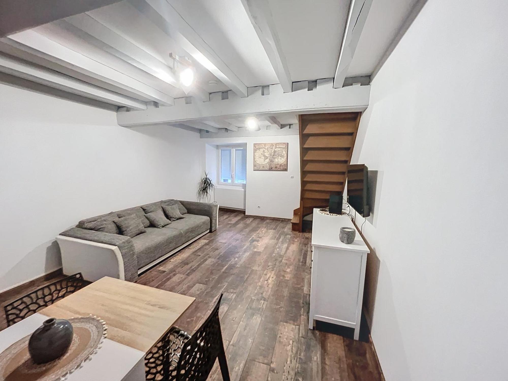 Appartement Au Centre-Ville Chaumont  Eksteriør bilde